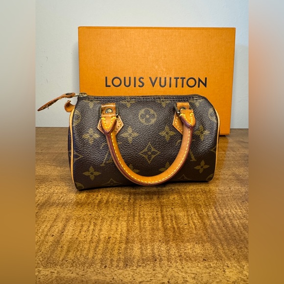 Authentic vintage Louis Vuitton mini speedy in excellent condition - Picture 9 of 16